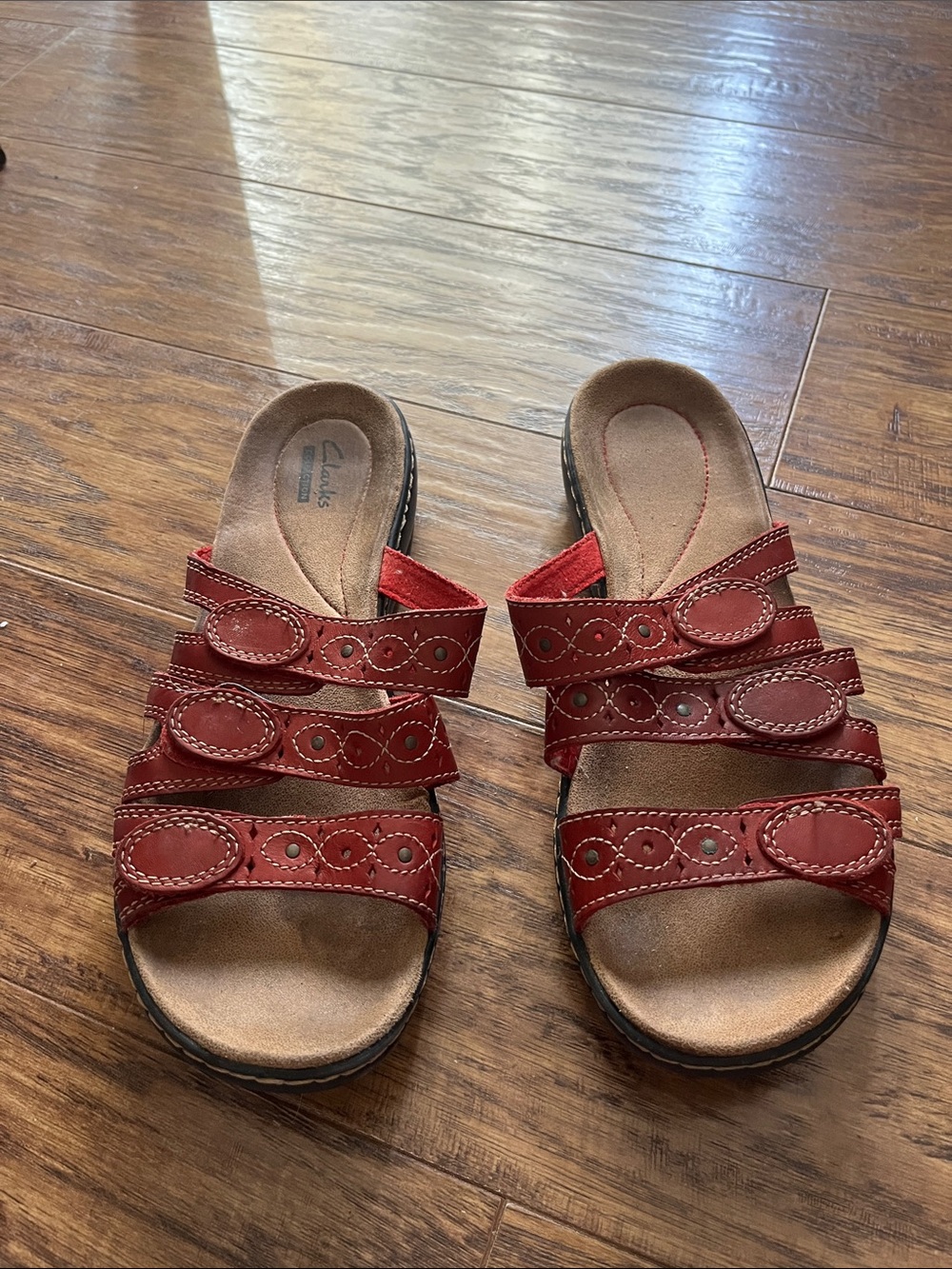 Clark’s Comfort Slide Sandals in Red for Women